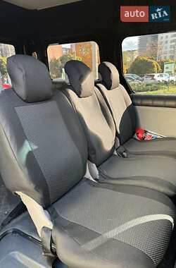 Мінівен Ford Transit Connect 2006 в  фото 20 Мінівен Ford Transit Connect 2006 в