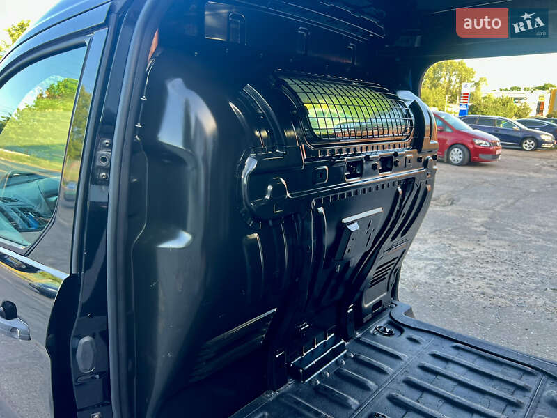 Минивэн Ford Transit Connect 2017 в Полтаве