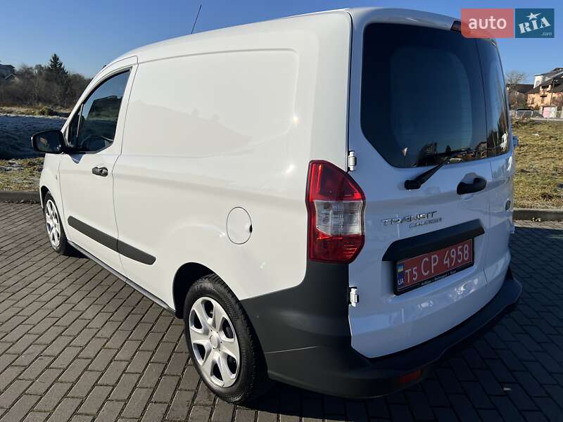 Грузовой фургон Ford Transit Connect 2020 в Львове