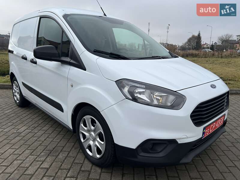 Вантажний фургон Ford Transit Connect 2021 в Львові