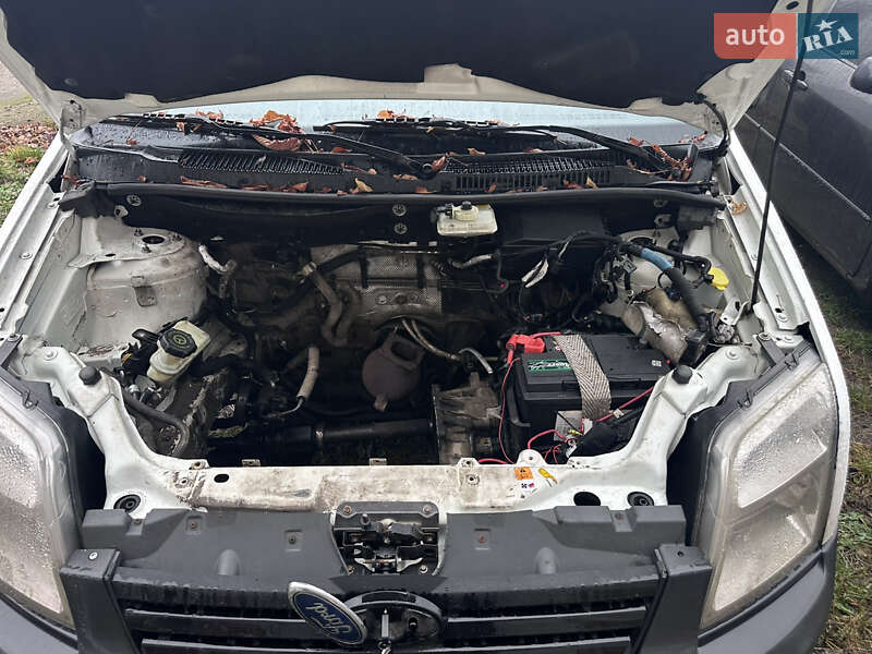 Вантажний фургон Ford Transit Connect 2013 в Києві