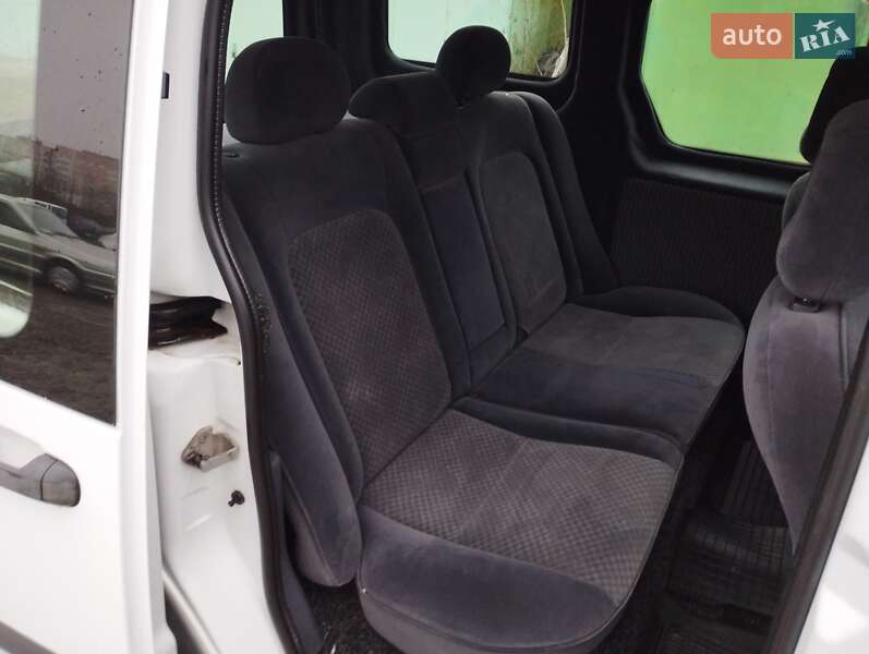 Минивэн Ford Transit Connect 2006 в Ровно