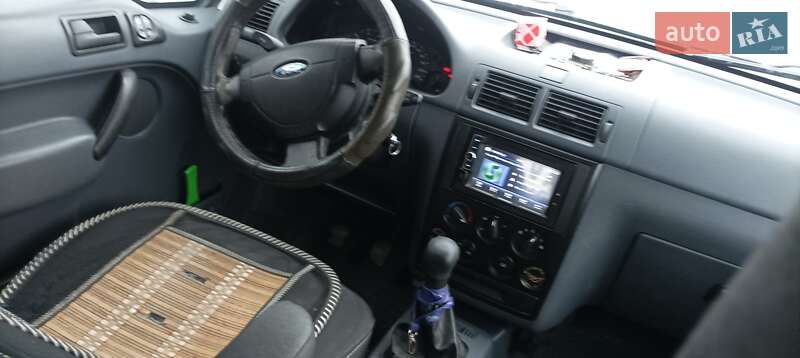Мінівен Ford Transit Connect 2008 в Кременці