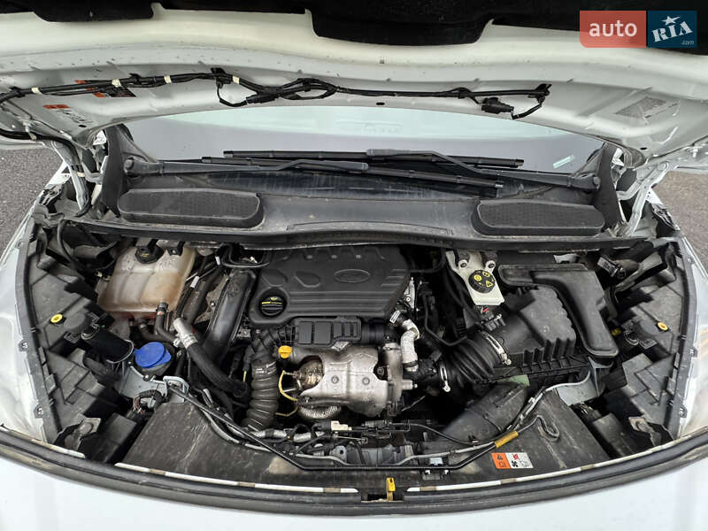 Грузовой фургон Ford Transit Connect 2019 в Ровно фото 25 Грузовой фургон Ford Transit Connect 2019 в Ровно