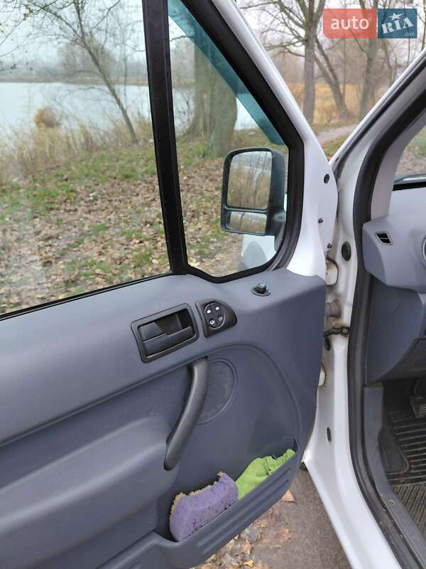 Грузовой фургон Ford Transit Connect 2013 в Звенигородке фото 10 Грузовой фургон Ford Transit Connect 2013 в Звенигородке