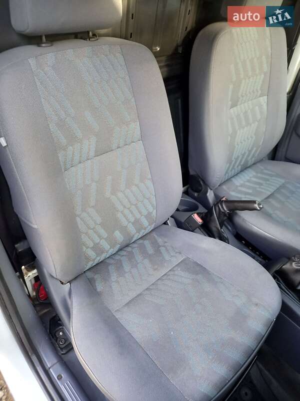 Грузовой фургон Ford Transit Connect 2007 в Виноградове фото 16 Грузовой фургон Ford Transit Connect 2007 в Виноградове