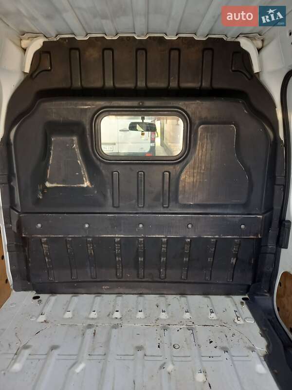 Грузовой фургон Ford Transit Connect 2007 в Виноградове фото 22 Грузовой фургон Ford Transit Connect 2007 в Виноградове