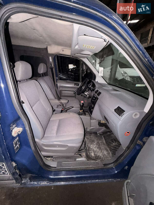 Минивэн Ford Transit Connect 2003 в Ровно фото 8 Минивэн Ford Transit Connect 2003 в Ровно