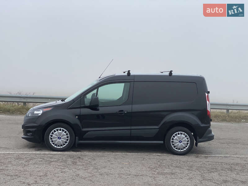 Грузовой фургон Ford Transit Connect 2017 в Радивилове
