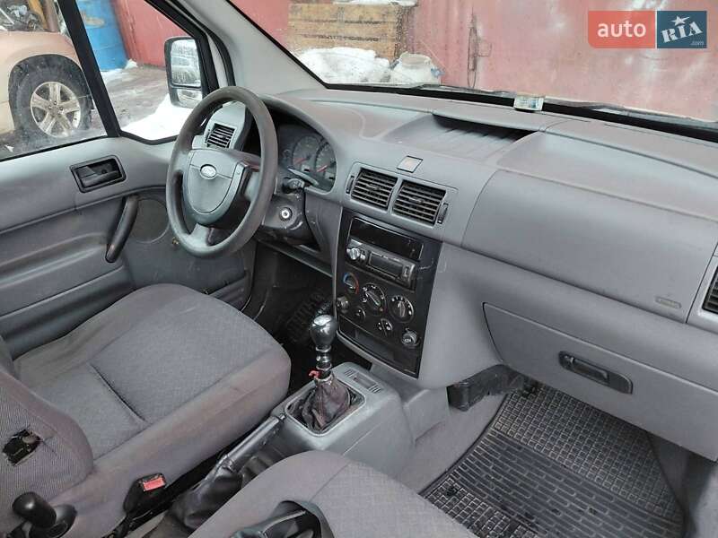 Минивэн Ford Transit Connect 2004 в Сумах