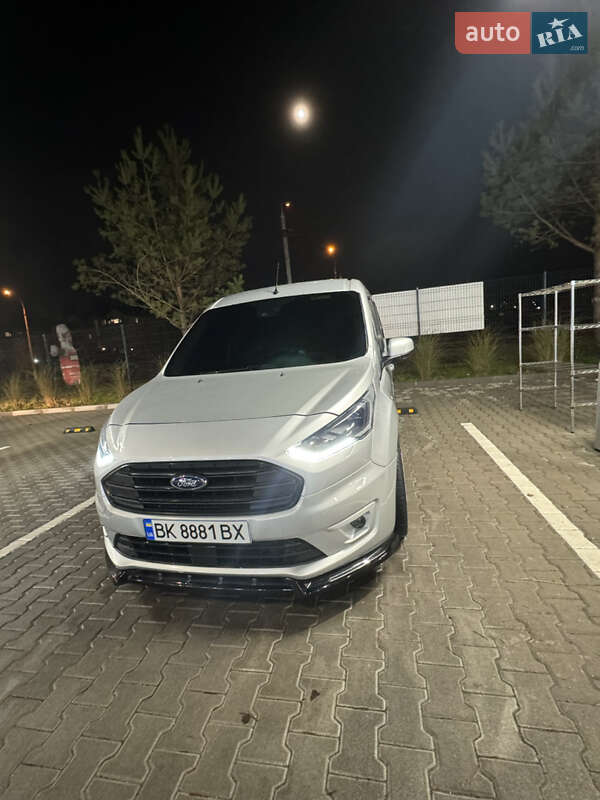 Минивэн Ford Transit Connect 2021 в Ровно