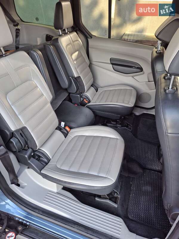 Мінівен Ford Transit Connect 2018 в Житомирі