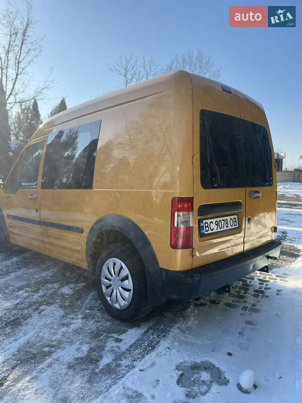 Мінівен Ford Transit Connect 2003 в Самборі