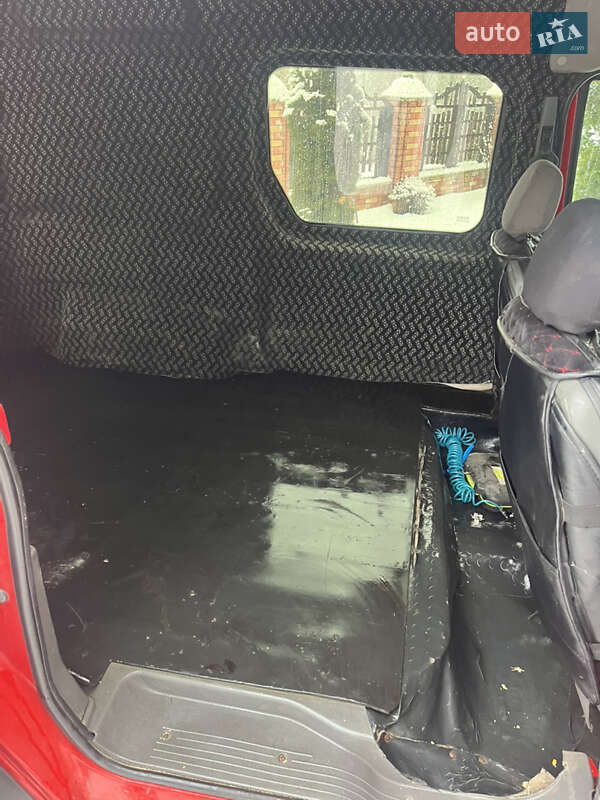 Вантажний фургон Ford Transit Connect 2004 в Тячеві фото 10 Вантажний фургон Ford Transit Connect 2004 в Тячеві