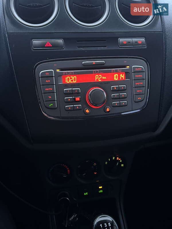 Минивэн Ford Transit Connect 2009 в Бердичеве