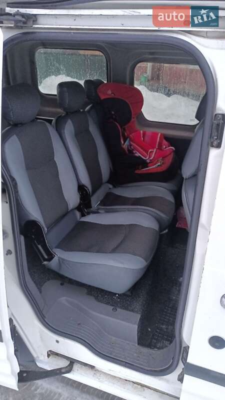 Минивэн Ford Transit Connect 2005 в Яворове фото 3 Минивэн Ford Transit Connect 2005 в Яворове