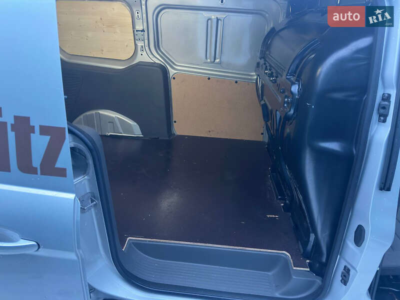 Грузовой фургон Ford Transit Connect 2025 в Хотине