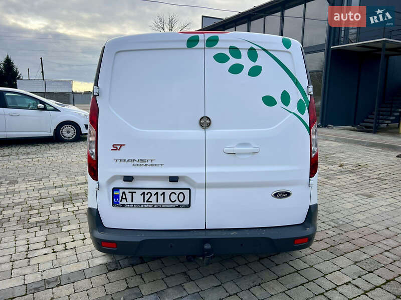 Грузовой фургон Ford Transit Connect 2015 в Снятине