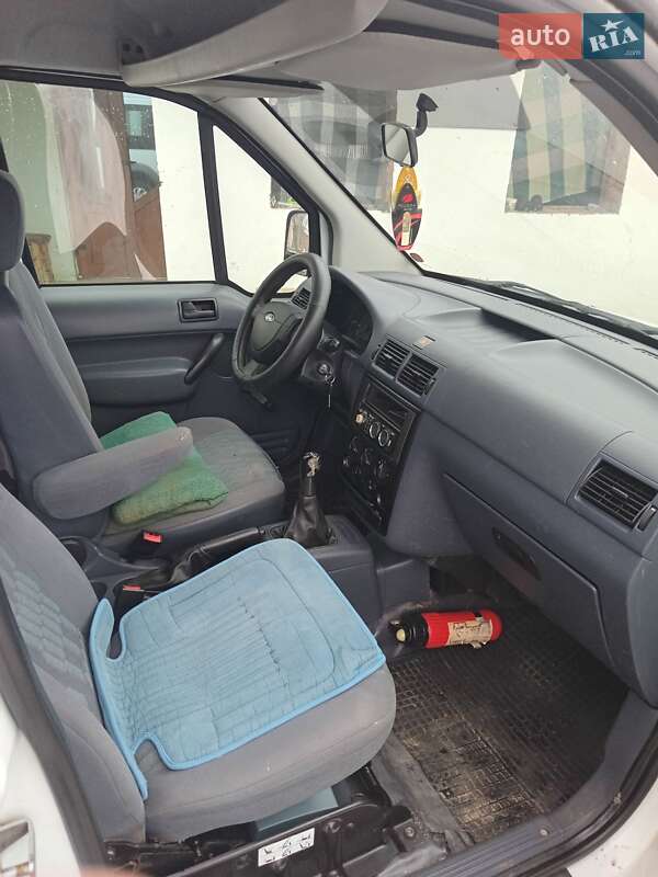 Минивэн Ford Transit Connect 2006 в Черновцах