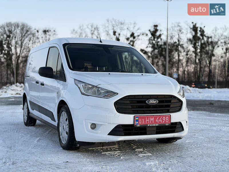 Вантажний фургон Ford Transit Connect 2018 в Радивиліві