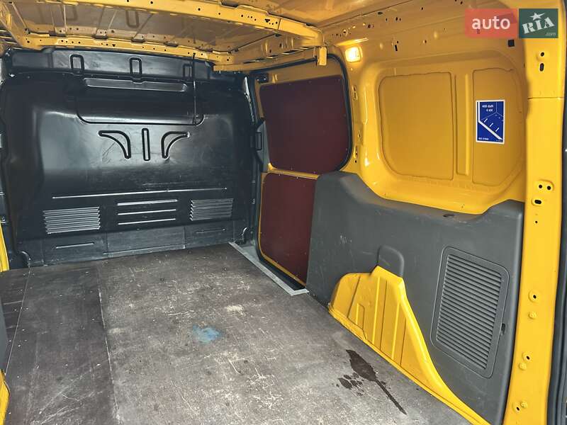 Грузовой фургон Ford Transit Connect 2021 в Львове
