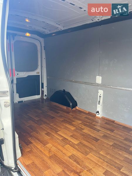 Вантажний фургон Ford Transit Connect 2014 в Царичанці