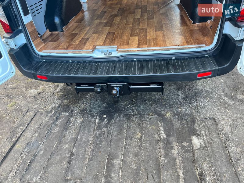 Вантажний фургон Ford Transit Connect 2014 в Царичанці