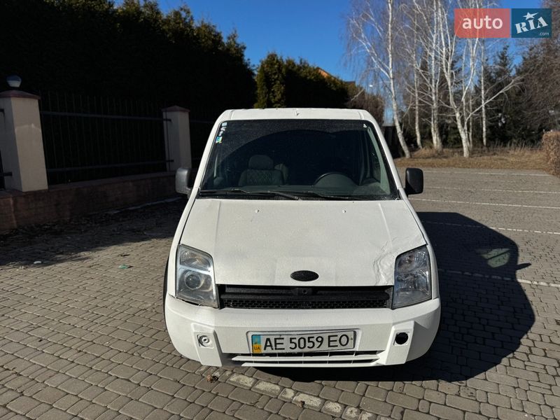 Вантажопасажирський фургон Ford Transit Connect 2005 в Василькові
