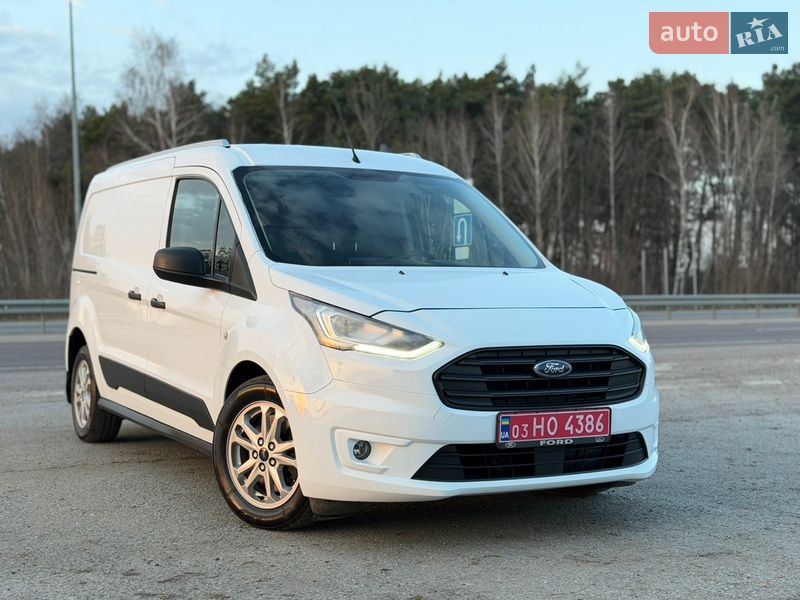 Вантажний фургон Ford Transit Connect 2022 в Радивиліві