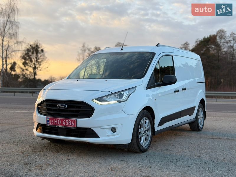 Вантажний фургон Ford Transit Connect 2022 в Радивиліві