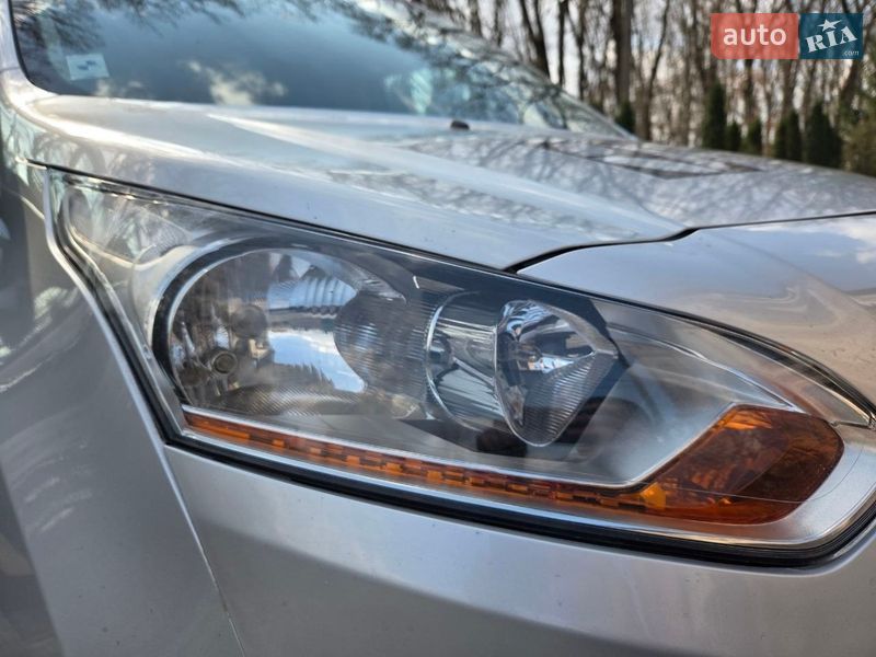 Грузовой фургон Ford Transit Connect 2014 в Виннице