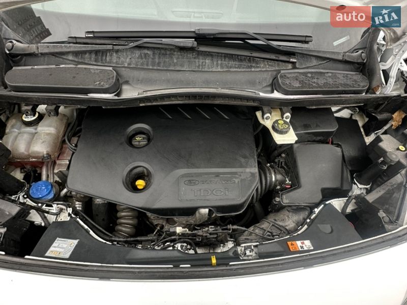 Грузовой фургон Ford Transit Connect 2014 в Киеве фото 8 Грузовой фургон Ford Transit Connect 2014 в Киеве