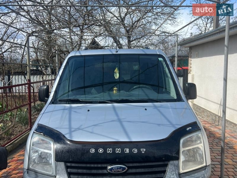Мінівен Ford Transit Connect 2009 в Мурованих Курилівцях