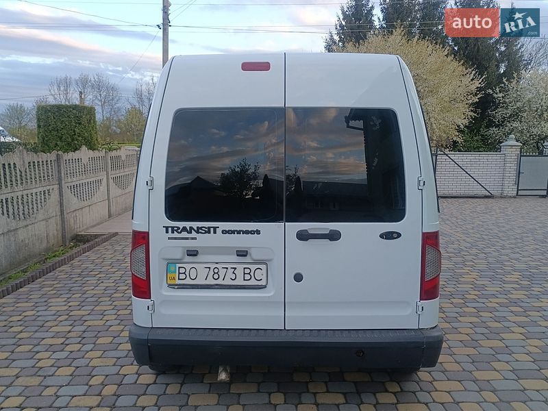 Мінівен Ford Transit Connect 2010 в Снятині