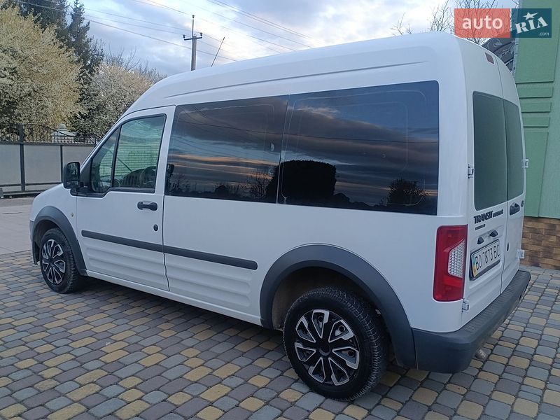 Мінівен Ford Transit Connect 2010 в Снятині