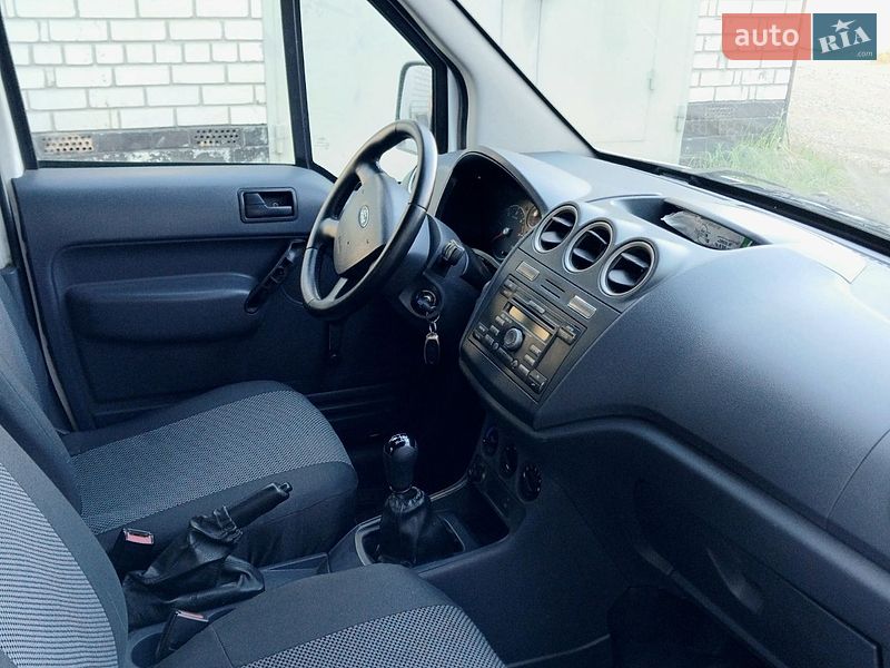 Минивэн Ford Transit Connect 2013 в Киеве