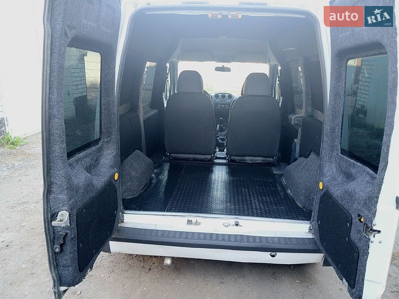 Минивэн Ford Transit Connect 2013 в Киеве