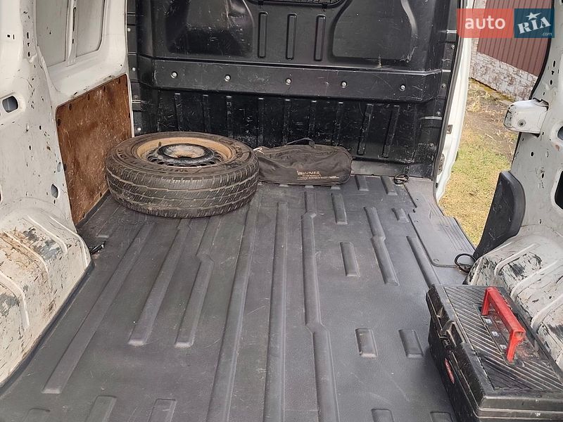 Грузовой фургон Ford Transit Connect 2012 в Киеве