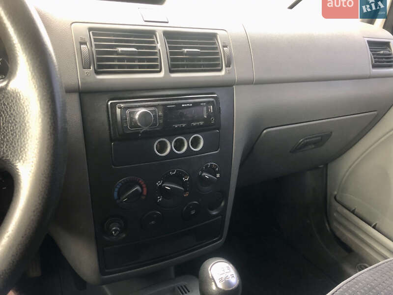 Минивэн Ford Transit Connect 2003 в Ильинцах