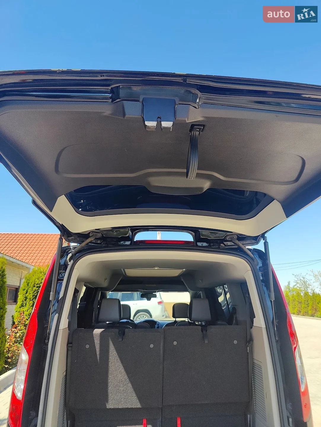 2015 Ford Transit Connect - мініатюра 38