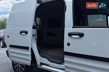 Грузовой фургон Ford Transit Connect 2009 в Ровно