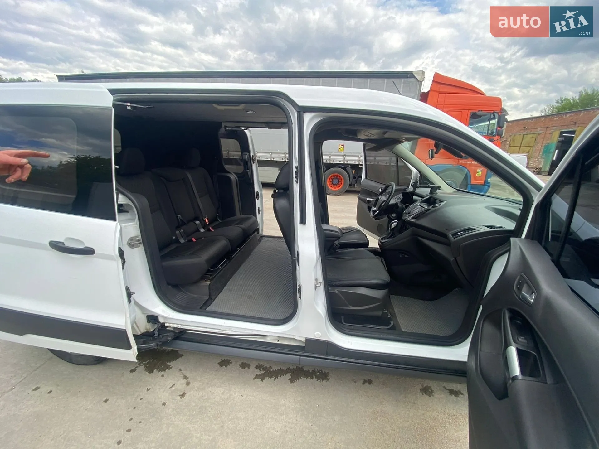 2015 Ford Transit Connect - мініатюра 13