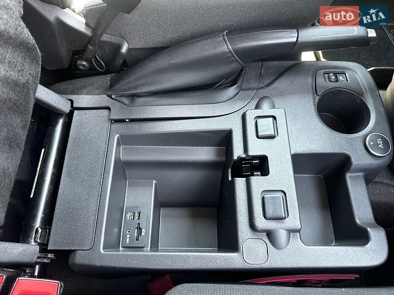 Грузовой фургон Ford Transit Connect 2016 в Житомире