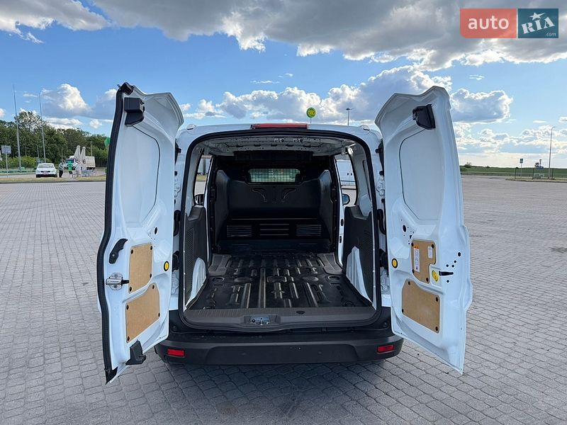 Грузовой фургон Ford Transit Connect 2022 в Радивилове