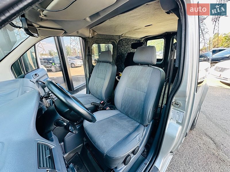 Грузопассажирский фургон Ford Transit Connect 2009 в Харькове