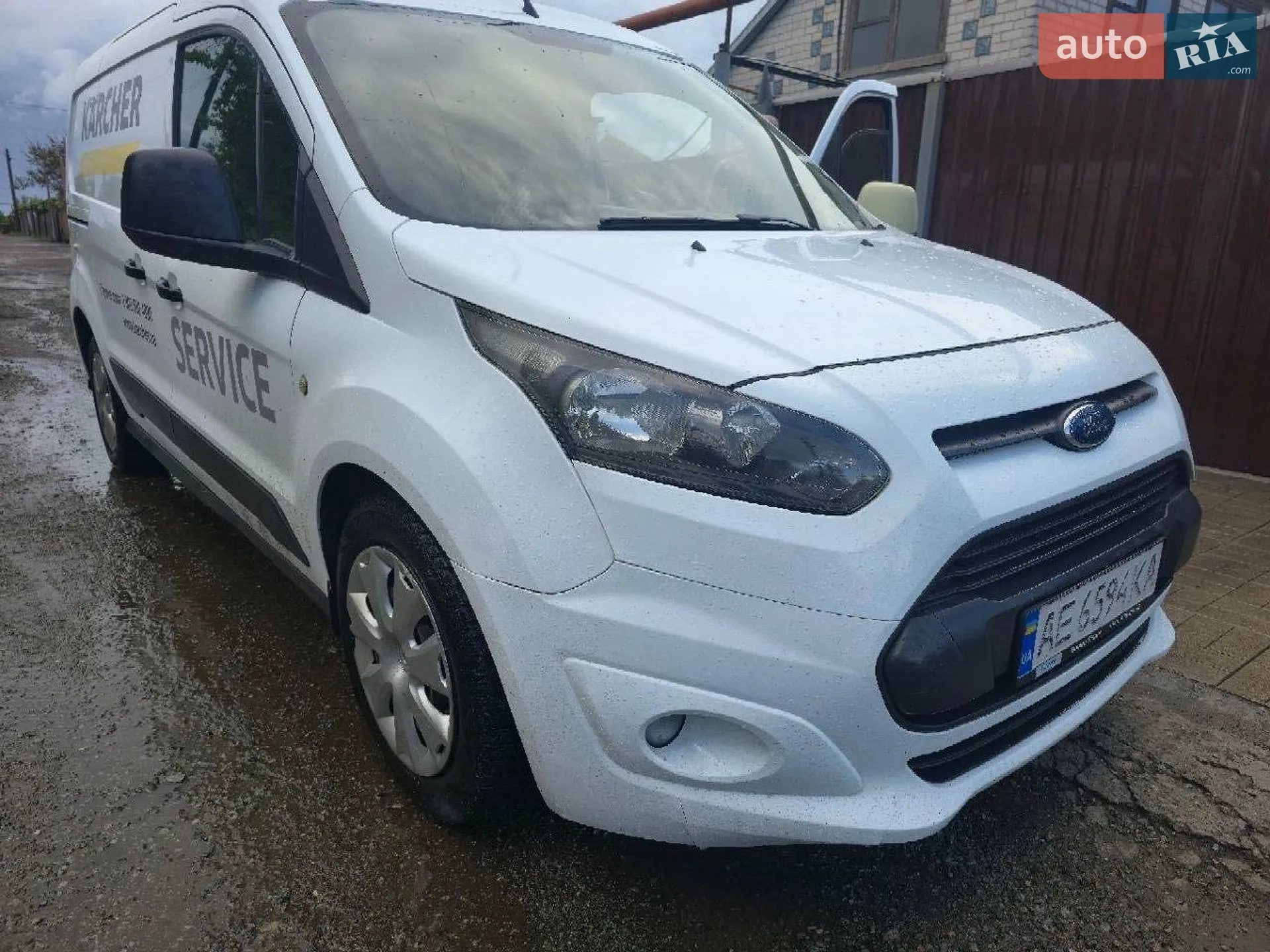 Ford Transit Connect 2017 VIN WF0SXXWPGSHB34796 фото оголошення 2 з 10