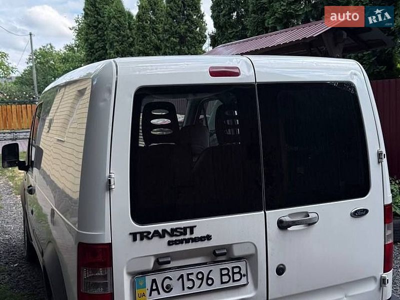 Минивэн Ford Transit Connect 2006 в Киверцах
