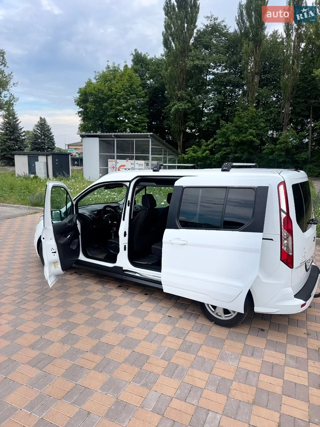 2017 Ford Transit Connect - мініатюра 8