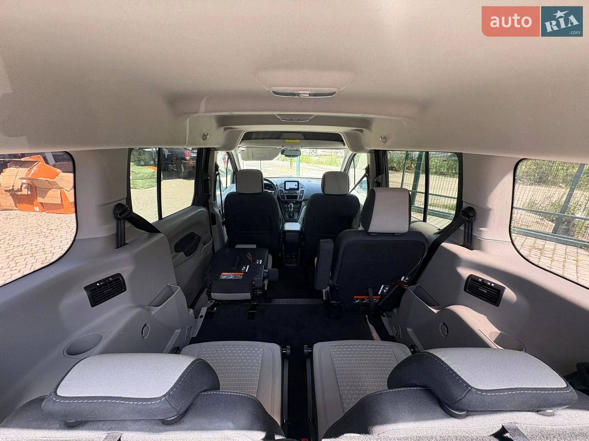 2021 Ford Transit Connect - мініатюра 21