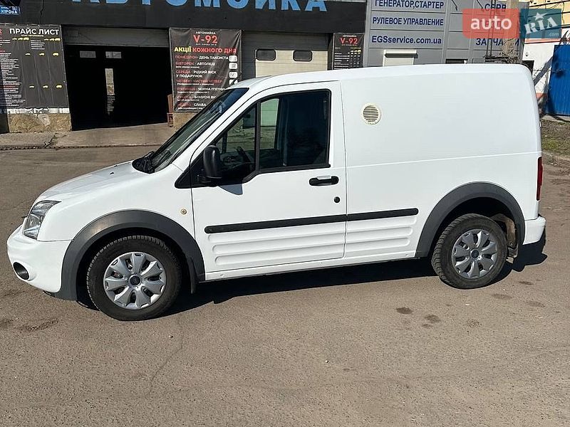 Вантажний фургон Ford Transit Connect 2012 в Миколаєві фото 6 Вантажний фургон Ford Transit Connect 2012 в Миколаєві